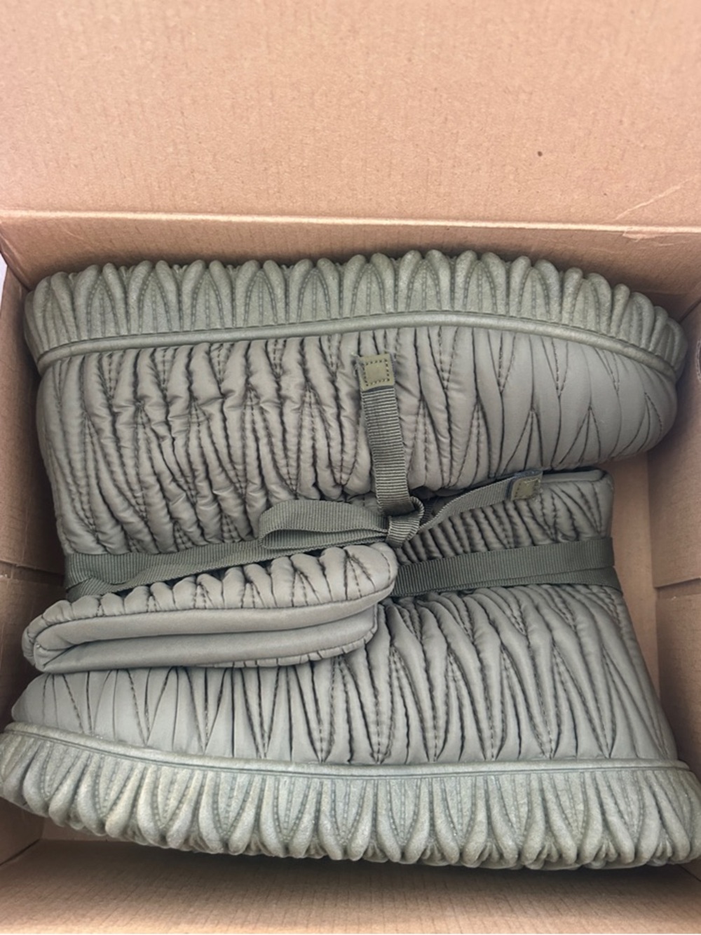 Quilted Puffer Booties in Olive Green